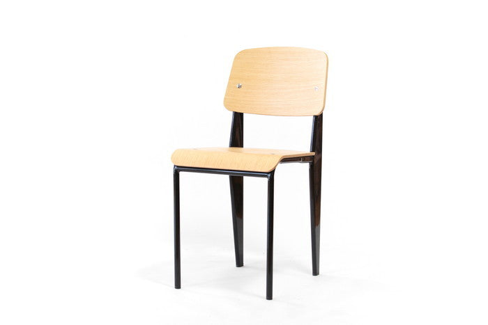 ジャン・プルーヴェ スタンダードチェア オーク材×マット塗装で飽きのこないデザイン｜kwg-ch8307（GENCO） kwg-ch8307 参考画像 16