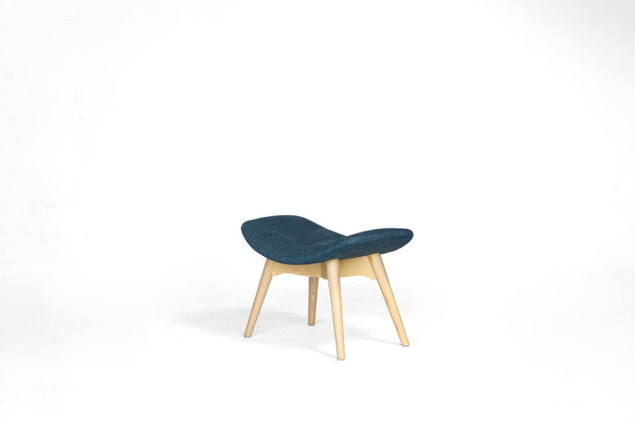 グラント&メアリー・フェザーストーン コンターオットマン｜温もり感じるアッシュ脚×多彩ファブリックで彩る快適空間｜kwg-ch9157d-fb（GENCO） kwg-ch9157d-fb 参考画像 15