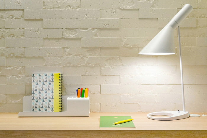 北欧デザインの名作AJテーブルランプ｜e-comfort保証付きで日常に上質な灯りを｜kwg-ect608（GENCO） kwg-ect608 参考画像 9