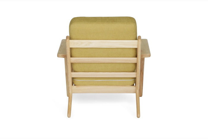 北欧風の美しい無垢材フレームが魅力【即納】290ソファ ラウンジ1P ファブリック仕様｜kwg-sf9160a-ash（GENCO） kwg-sf9160a-ash 参考画像 8