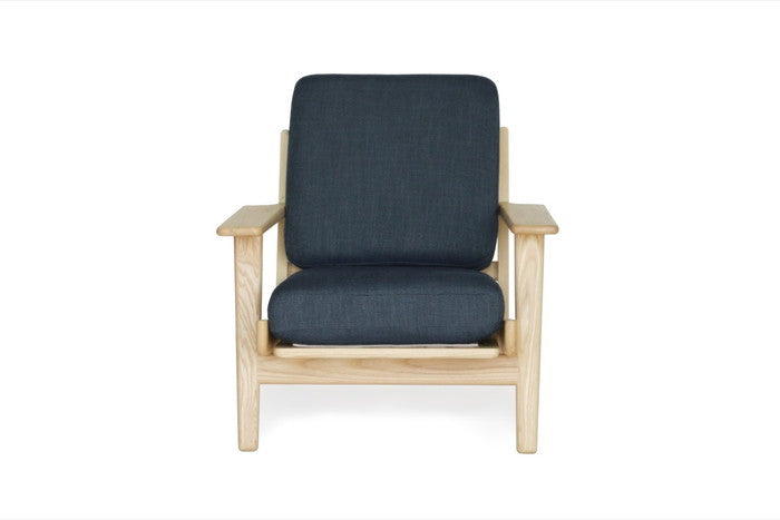 北欧風の美しい無垢材フレームが魅力【即納】290ソファ ラウンジ1P ファブリック仕様｜kwg-sf9160a-ash（GENCO） kwg-sf9160a-ash 参考画像 9