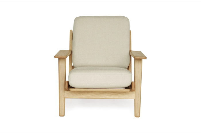 北欧風の洗練された座り心地【即納】290ソファ ラウンジ1P オーク無垢材使用｜kwg-sf9160a-oak（GENCO） kwg-sf9160a-oak 参考画像 9