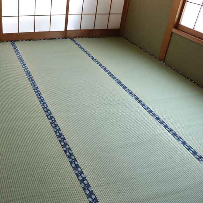 [サイズ]縦：88×横：176cm江戸間1畳厚み：約2mm[素材]表地＝い草 ヘリ=ポリプロピレン/ポリエチレン[生産地]日本[送料]全国一律送料無料[商品説明]い草生地の両面に撥水加工を施した(ただ