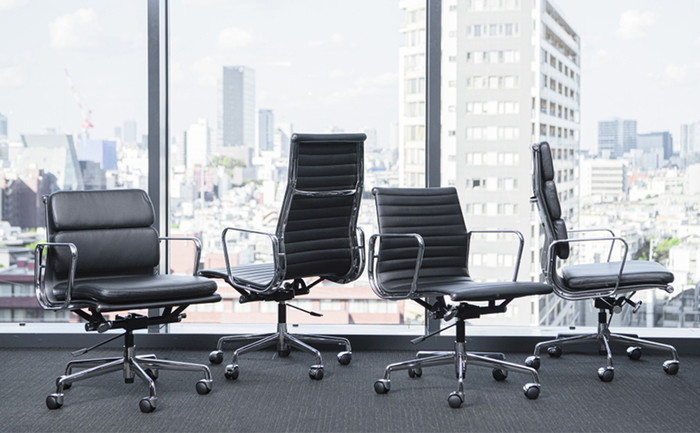 130٥㡼륺&쥤ॺ ߥʥ॰롼 ϥХå ƥ֥ եȥѥå Aluminum Group Executive Chair SoftPad ϡե쥶 ܳ  3ǯݾ inv-e001a-1-half 3ܤβ 